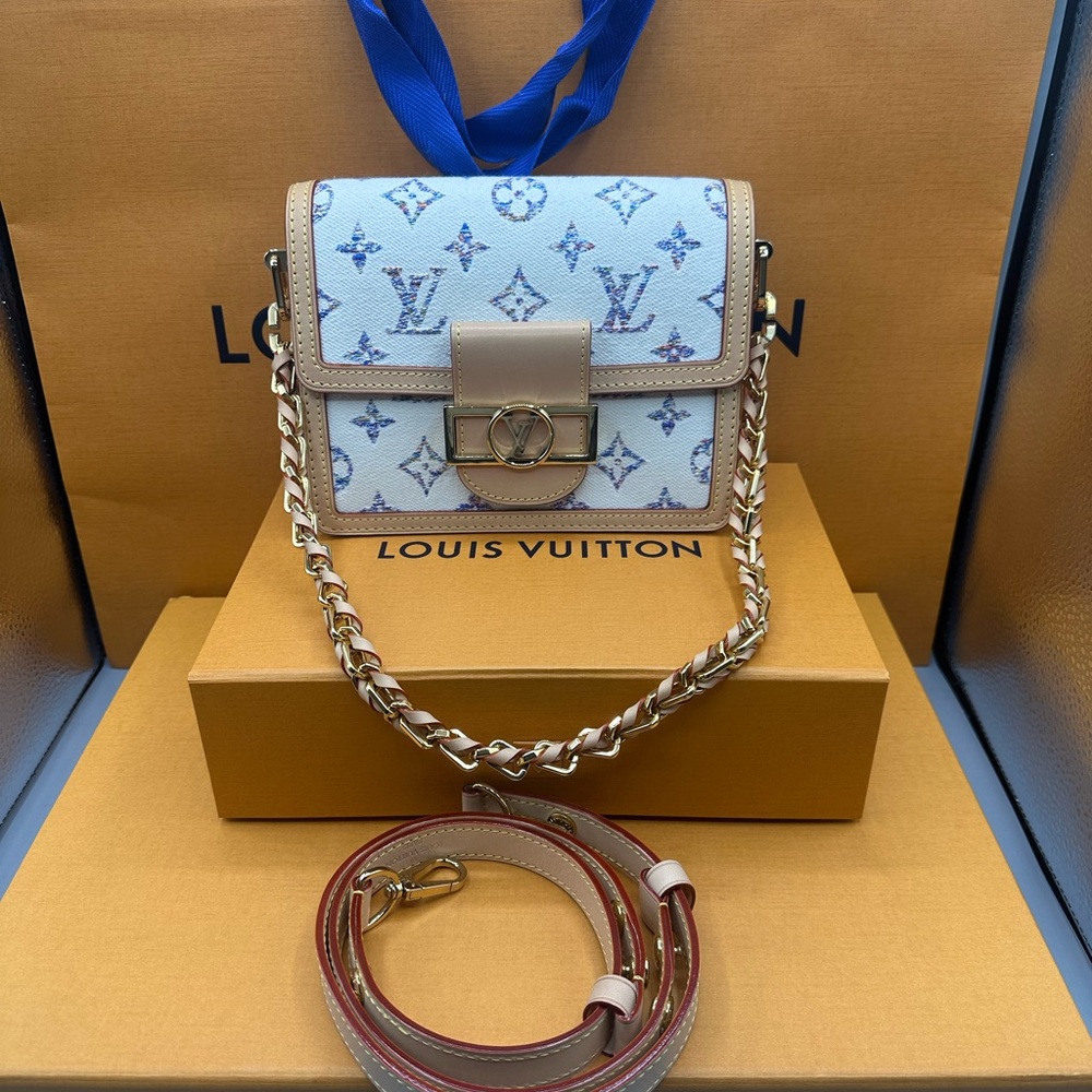 Louis Vuitton mini Dauphine - Picture 3 of 15